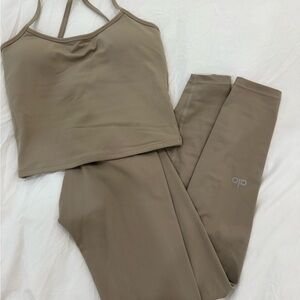 ALO Yoga Beige Workout Set